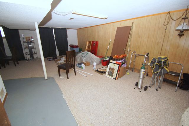 2704 WOOD DALE Avenue, Davenport, IA 52804