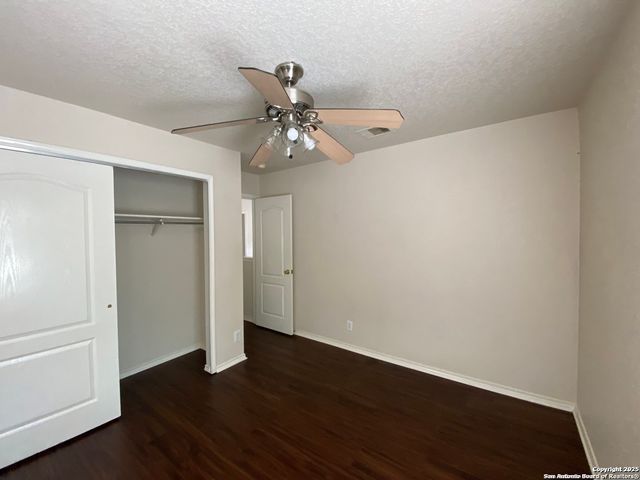 2130 Bedford Stage, San Antonio, TX 78213