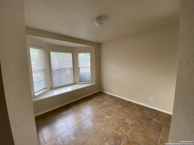 2130 Bedford Stage, San Antonio, TX 78213