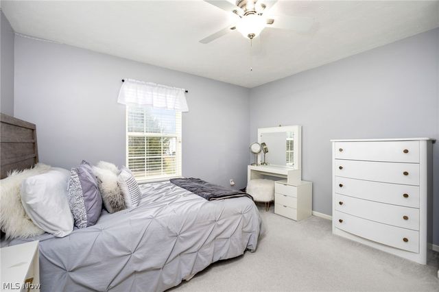 1286 Freeport Drive, Medina, OH 44256