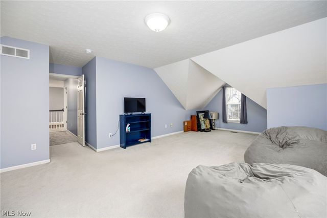 1286 Freeport Drive, Medina, OH 44256