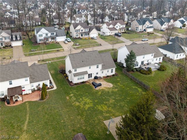 1286 Freeport Drive, Medina, OH 44256