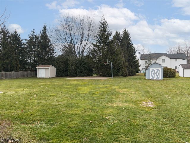 1286 Freeport Drive, Medina, OH 44256