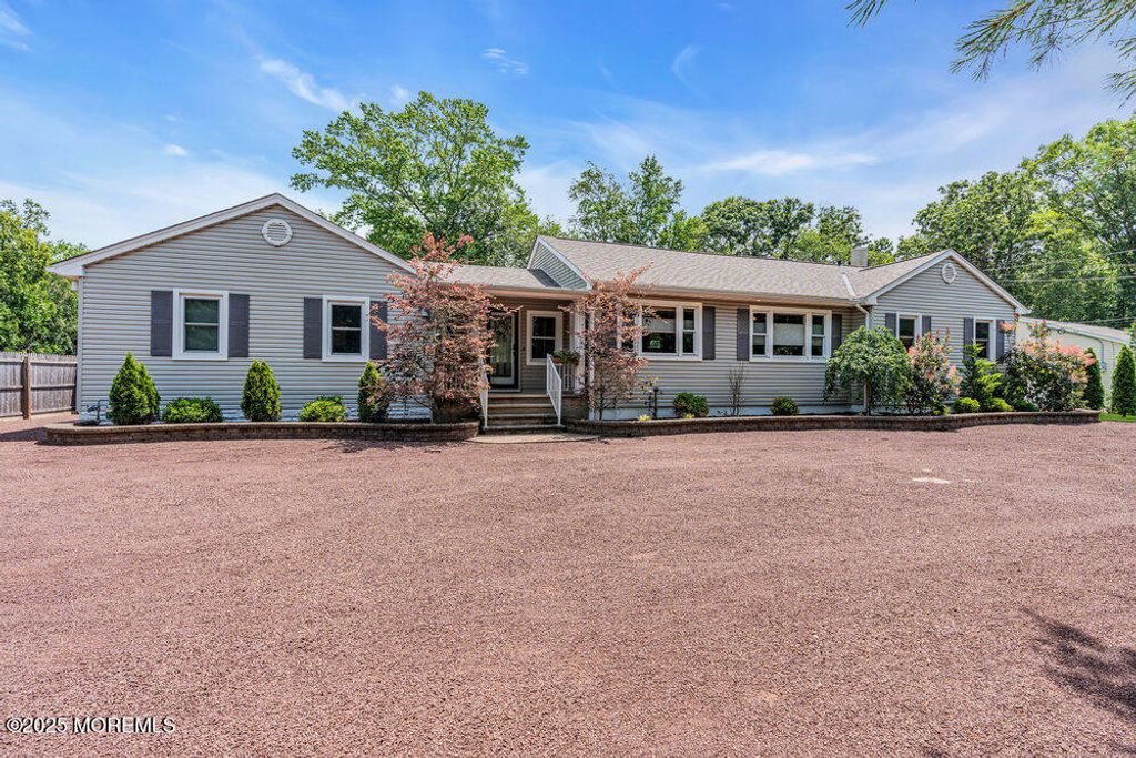 1612 State Route 34, Wall, NJ 07753