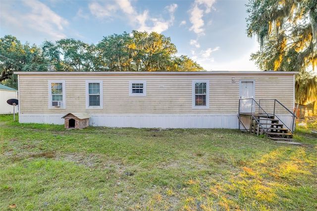 1222 River Drive NE, Townsend, GA 31331