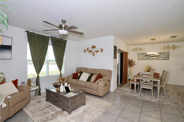 3332 LOGAN BERRY DRIVE, Mount Dora, FL 32757