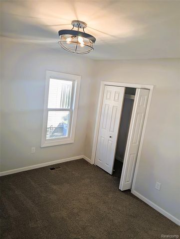 8244 Hupp Avenue, Warren, MI 48089