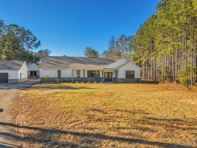 1020 Chesson Hill Drive, Fitzpatrick, AL 36029