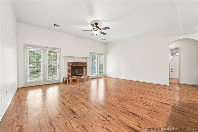 11015 S Lawrence Street, Jenks, OK 74037