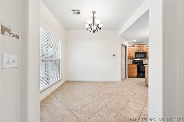 11015 S Lawrence Street, Jenks, OK 74037