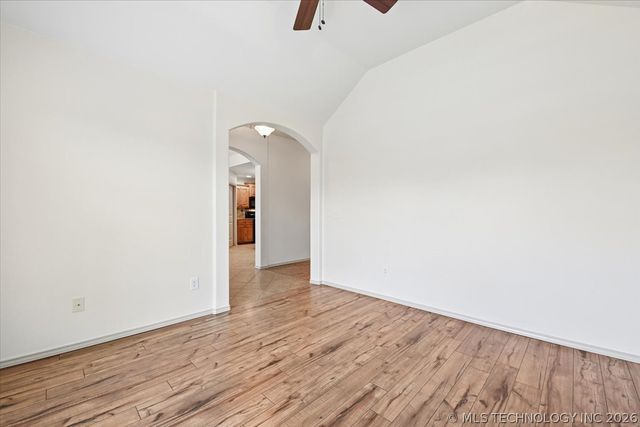 11015 S Lawrence Street, Jenks, OK 74037