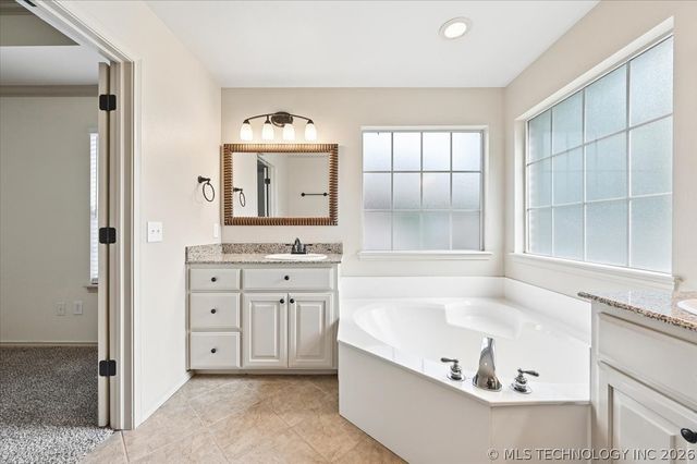 11015 S Lawrence Street, Jenks, OK 74037