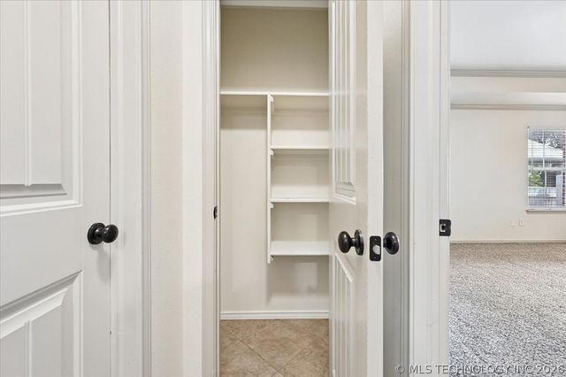 11015 S Lawrence Street, Jenks, OK 74037