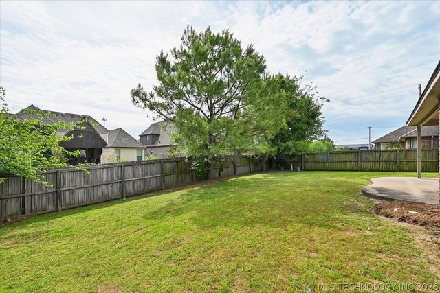 11015 S Lawrence Street, Jenks, OK 74037