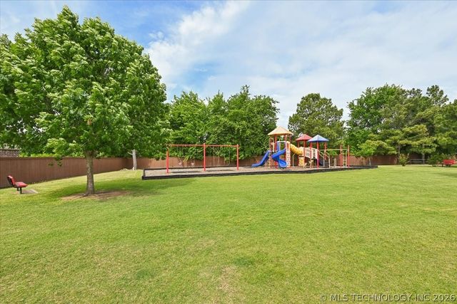 11015 S Lawrence Street, Jenks, OK 74037