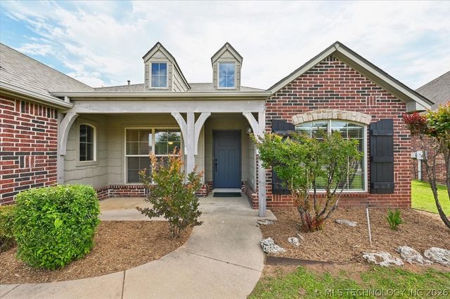 11015 S Lawrence Street, Jenks, OK 74037