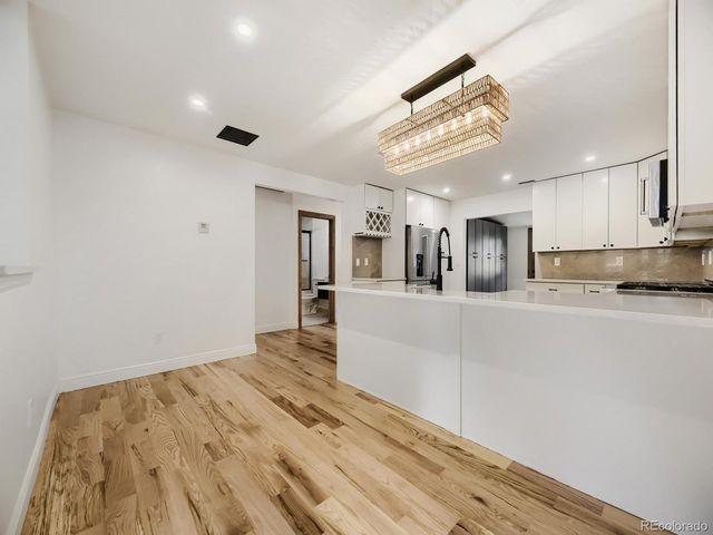 2610 S Vine St, Denver, CO 80210