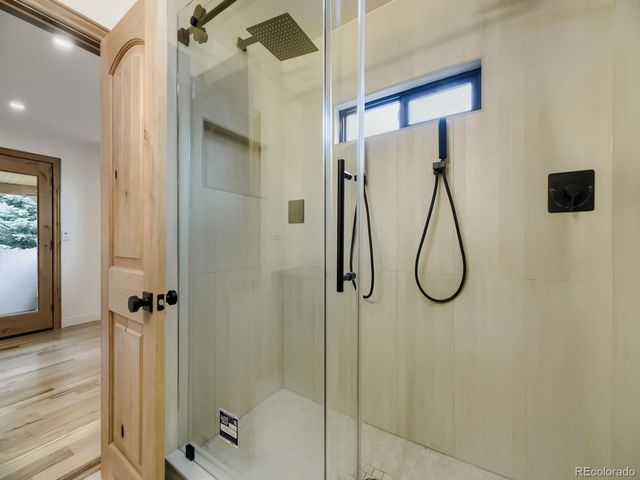 2610 S Vine St, Denver, CO 80210