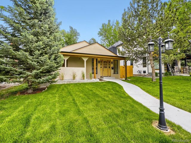 2610 S Vine St, Denver, CO 80210