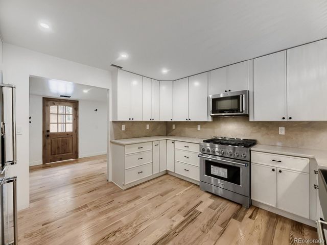 2610 S Vine St, Denver, CO 80210