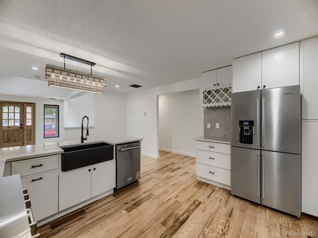 2610 S Vine St, Denver, CO 80210