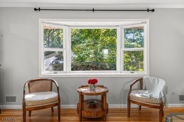 39 Lessing Rd, West Orange Twp., NJ 07052