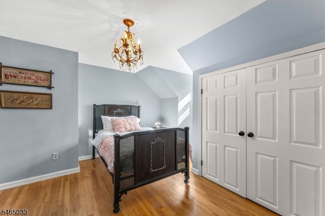 39 Lessing Rd, West Orange Twp., NJ 07052