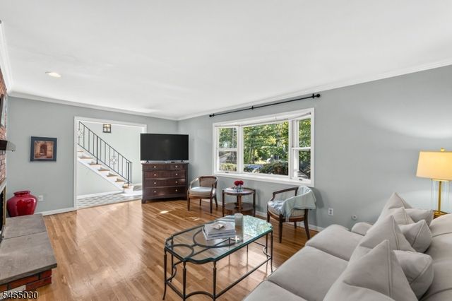 39 Lessing Rd, West Orange Twp., NJ 07052