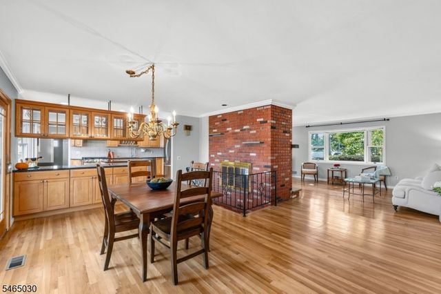 39 Lessing Rd, West Orange Twp., NJ 07052