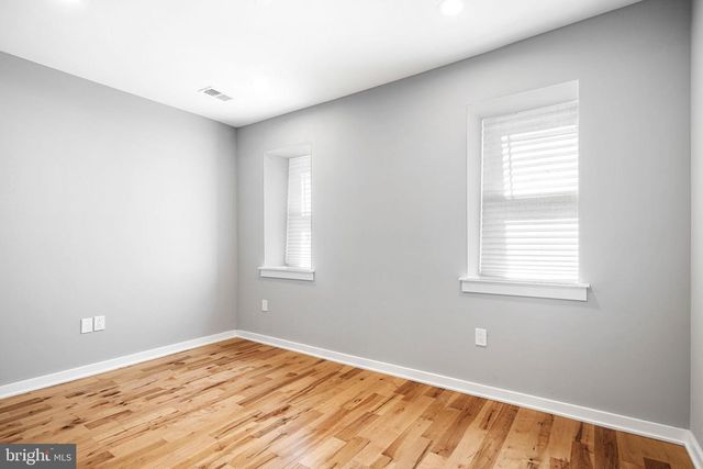 1329 DICKINSON ST, Philadelphia, PA 19147