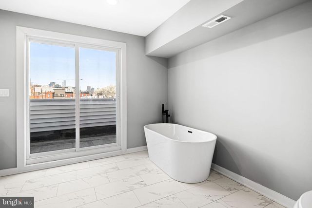 1329 DICKINSON ST, Philadelphia, PA 19147