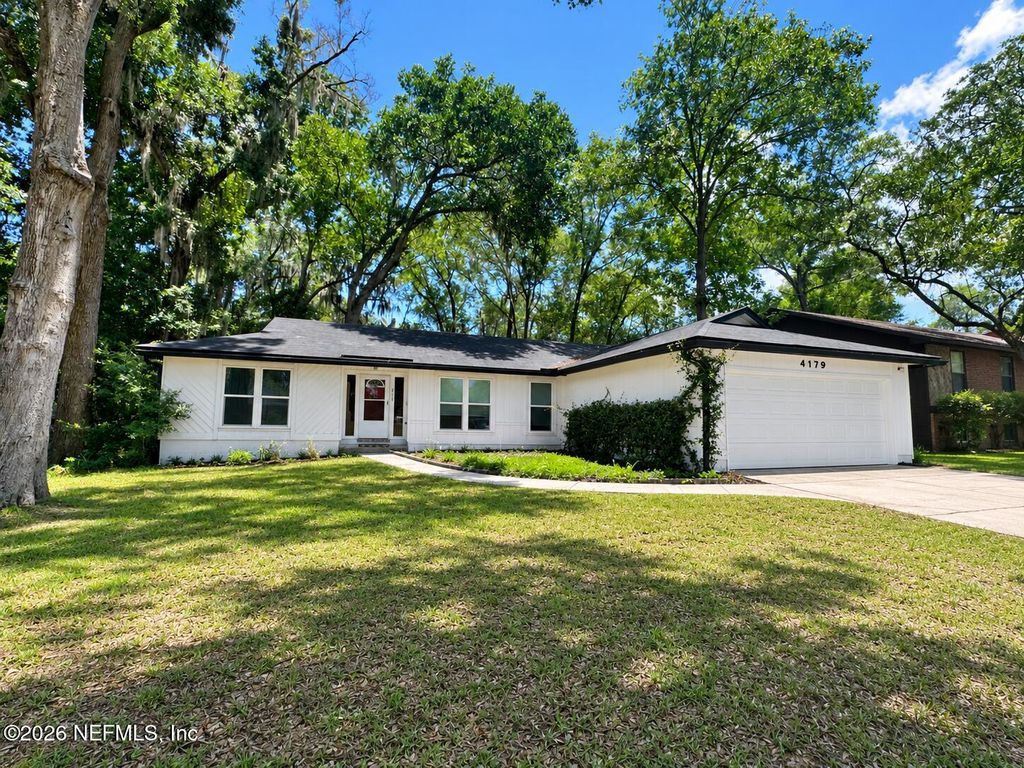 4179 DAWNRIDGE Road E, Jacksonville, FL 32277