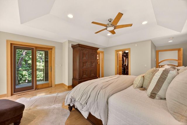 4400 Ettenmoor Lane SW, Rochester, MN 55902