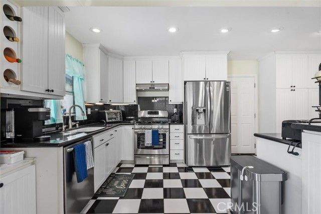 314 S Velva, Anaheim, CA 92804