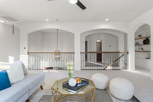 302 Duffy LN, Lakeway, TX 78738