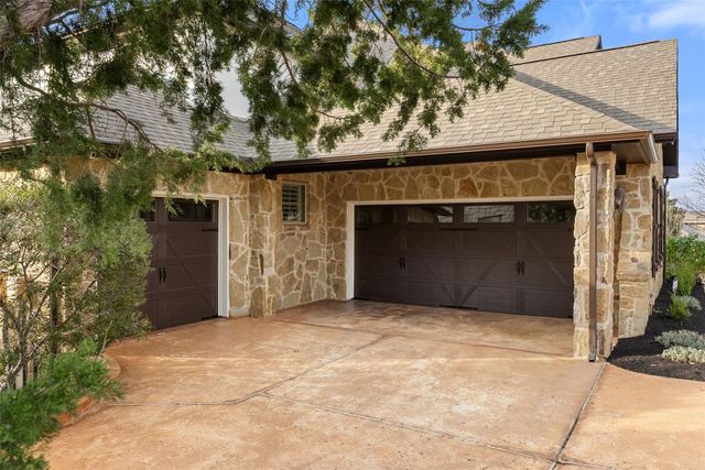 302 Duffy LN, Lakeway, TX 78738