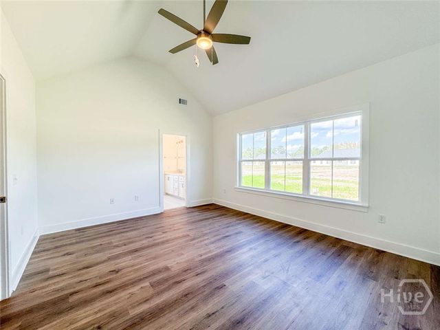 62 Carver Way, Midway, GA 31320