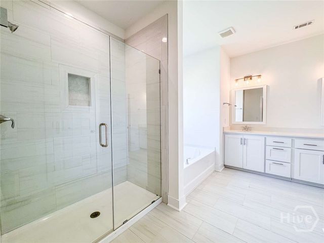 62 Carver Way, Midway, GA 31320