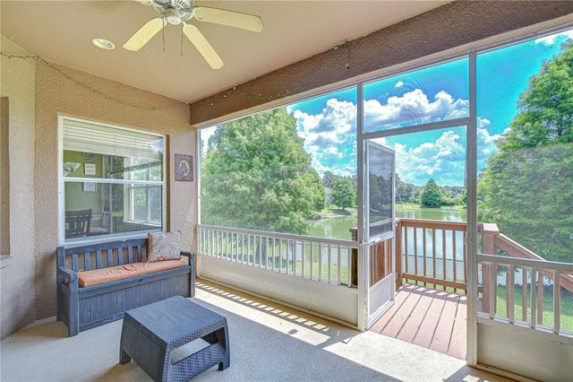 6519 TWIN BRIDGES DRIVE, Zephyrhills, FL 33541