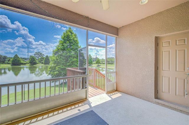 6519 TWIN BRIDGES DRIVE, Zephyrhills, FL 33541