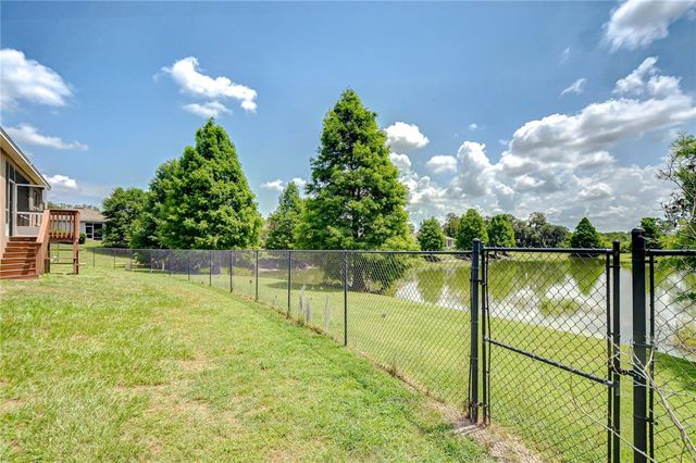 6519 TWIN BRIDGES DRIVE, Zephyrhills, FL 33541