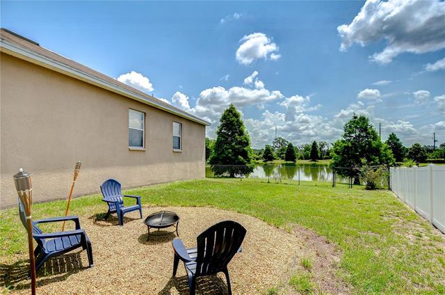 6519 TWIN BRIDGES DRIVE, Zephyrhills, FL 33541