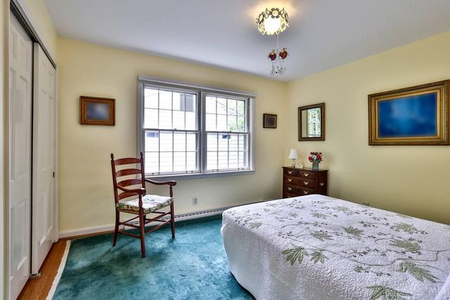 919 Oregon Trail, Wyoming, OH 45215