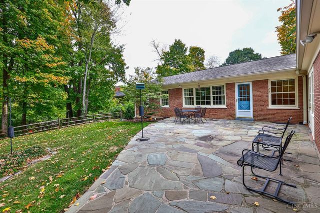 919 Oregon Trail, Wyoming, OH 45215