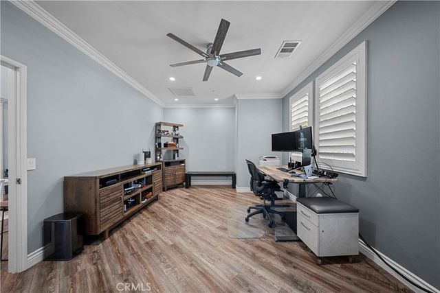 28649 Farrier, Valencia, CA 91354