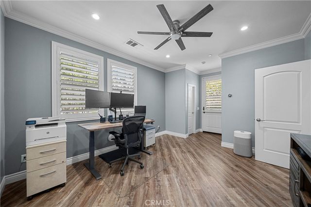 28649 Farrier, Valencia, CA 91354