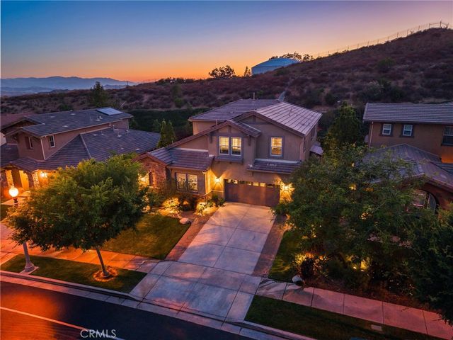 28649 Farrier, Valencia, CA 91354