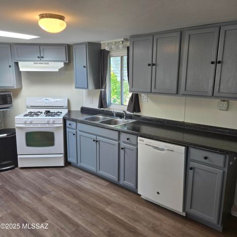 6031 W Flying M Street, Tucson, AZ 85713