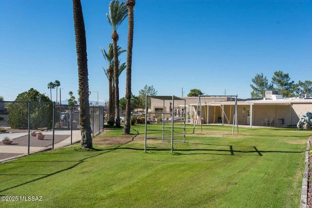 6031 W Flying M Street, Tucson, AZ 85713