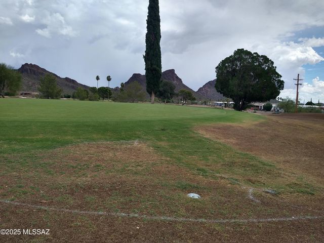 6031 W Flying M Street, Tucson, AZ 85713